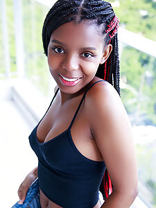 sukki presenting photo