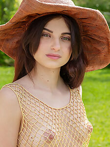 deltagamma natural photo